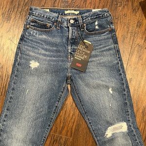 Levi’s ripped distressed wedgie jeans